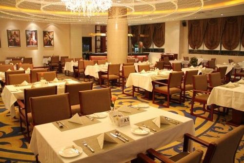 Xiangyang Celebritity City Hotel Restaurante foto